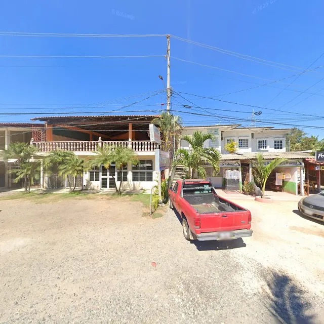 Casa Las Lomas Hostel