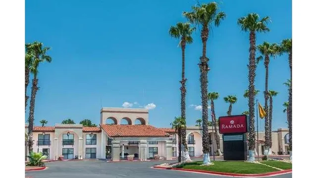 Ramada by Wyndham Las Cruces Hotel & Conference Center