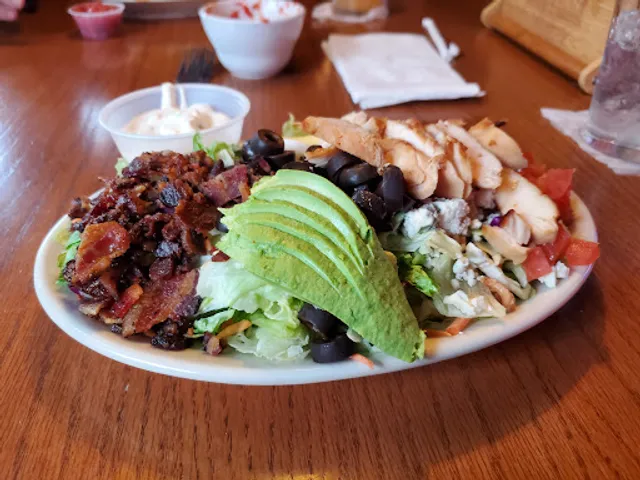 Big Red's Bar & Grill