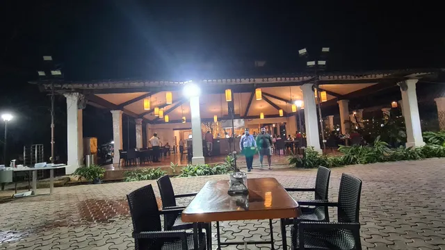 Capital O 36727 Plush Retreat