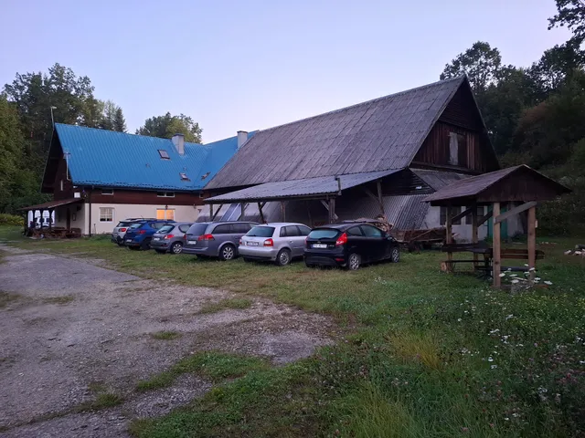 AgroTurystyka Piątkowa 33D, Cały Dom na Wynajem - Gren Velo Wschodni Szlak Rowerowy Klimat w Bieszczady