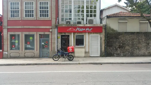 Pizza Hut