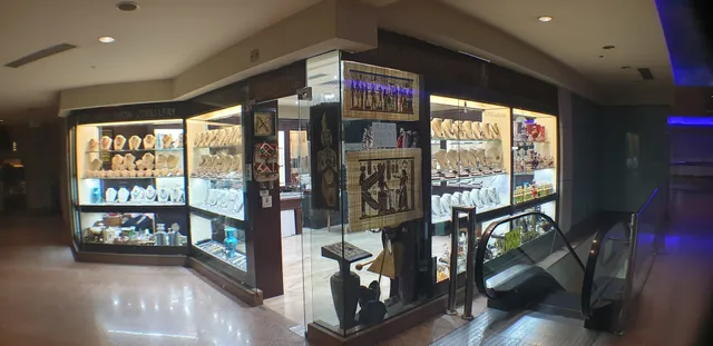 Tut ankh amon jewellery