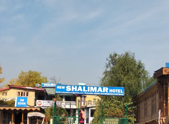 OYO 72199 New Shalimar Hotel