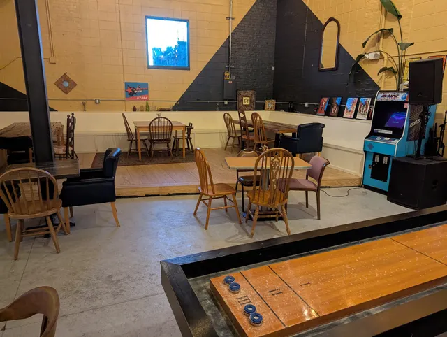 Screaming Unicorn @ Buttonwoods Brewery