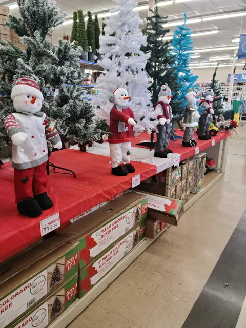 Highland Park Shopping Center