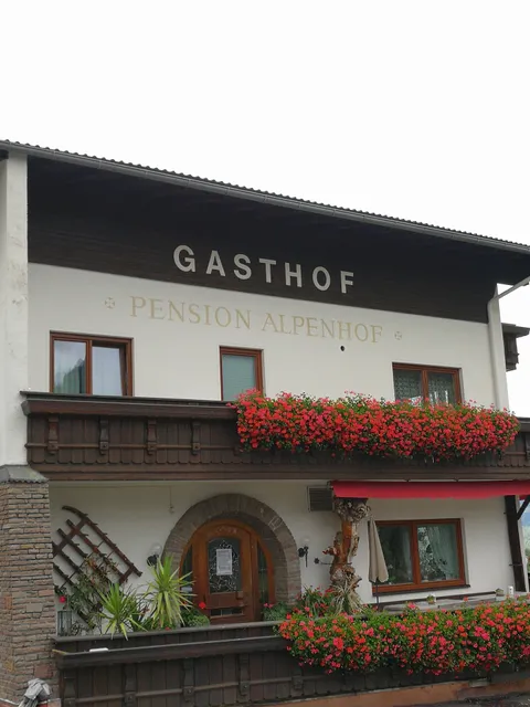 Gasthof-Pension Alpenhof