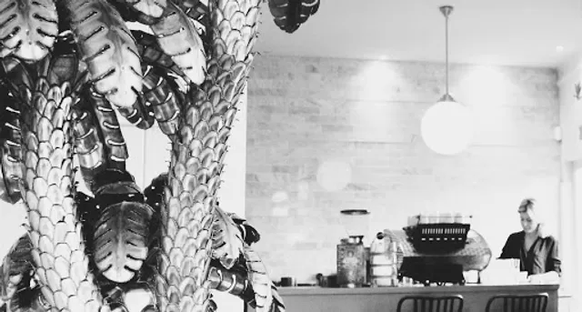 Côte Café & Interior