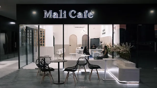 Mali Café