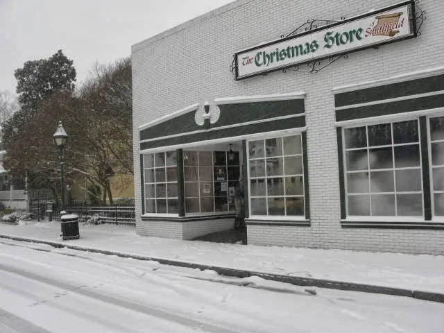 Christmas Store