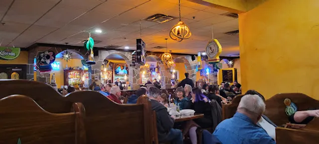 El Azteca Mexican Restaurant