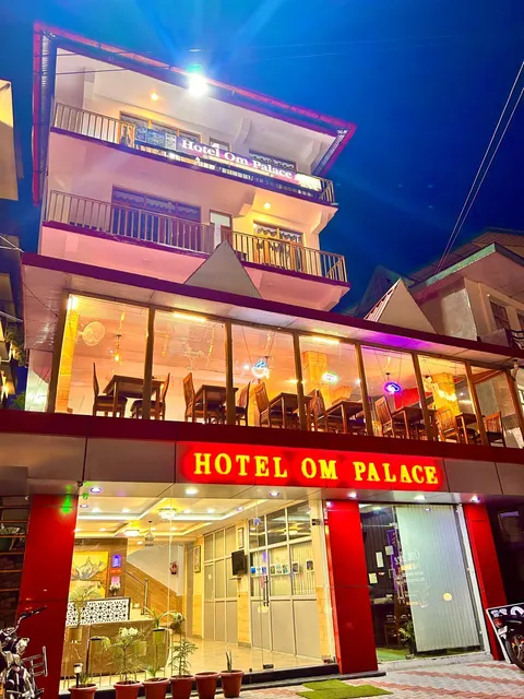 Hotel OM Palace