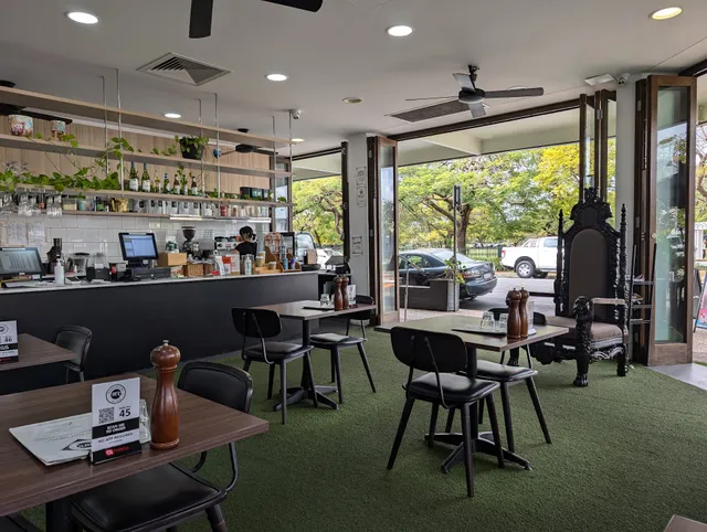 MK Cafe & Restaurant Bar New Farm