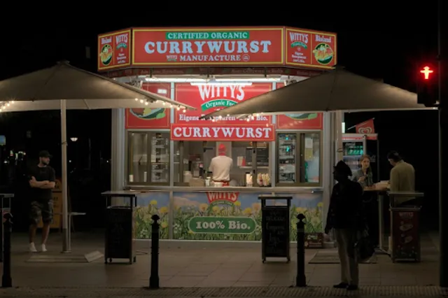 Witty's Bio-Currywurst - Wittenbergplatz