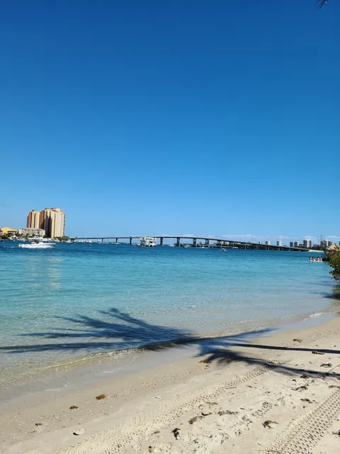 Peanut Island Shuttle Boat