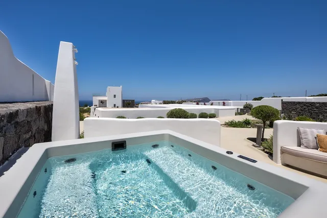 La Ponta Villas & Suites - Santorini