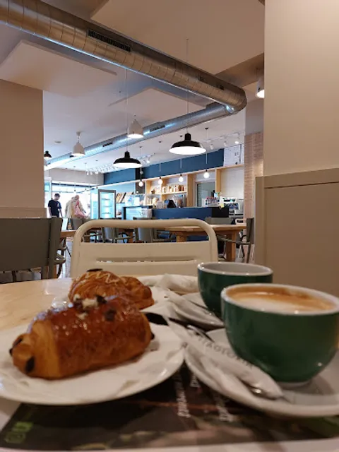 Santagloria Coffee & Bakery