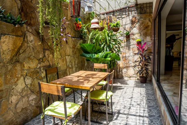 Villa 97 Guayaquil – Suites y Habitaciones Económicas Cerca del Aeropuerto