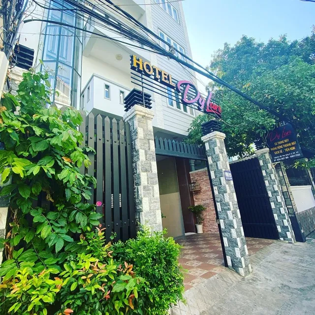 Dylan Hotel - OYO 732