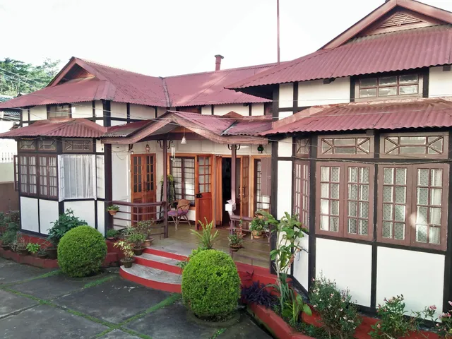 Holly Lodge Guest House