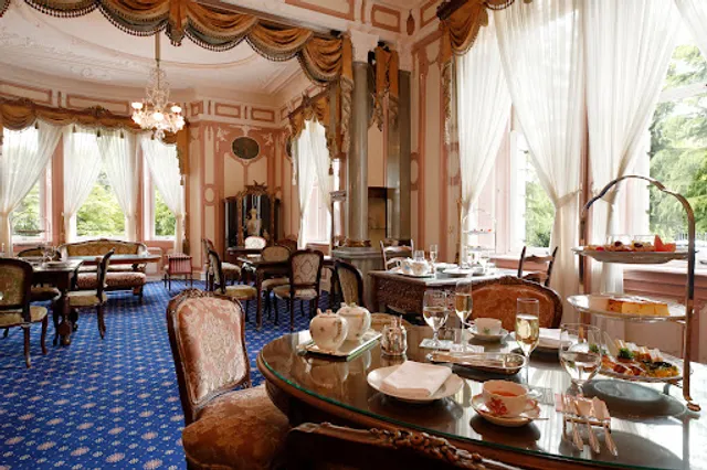 Dessert Café Chourakukan