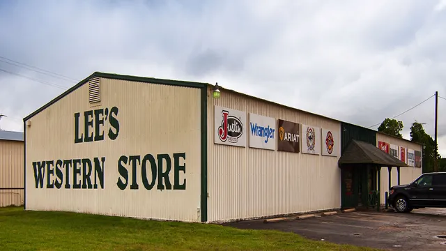 Lee's Western Store