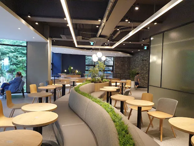 할리스 동학사점