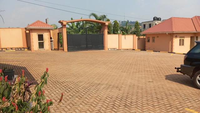 Mandevu Gardens, Sonde Namugongo