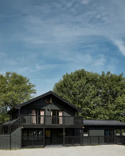 The June Motel, Beaver Valley