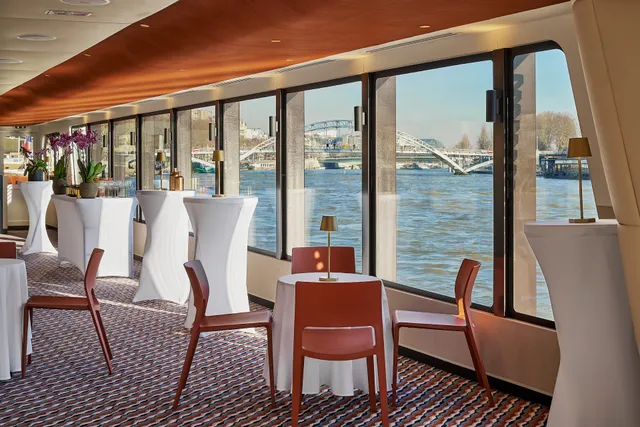 Compagnie des Bateaux à Roue - Croisières & Réceptions Paris