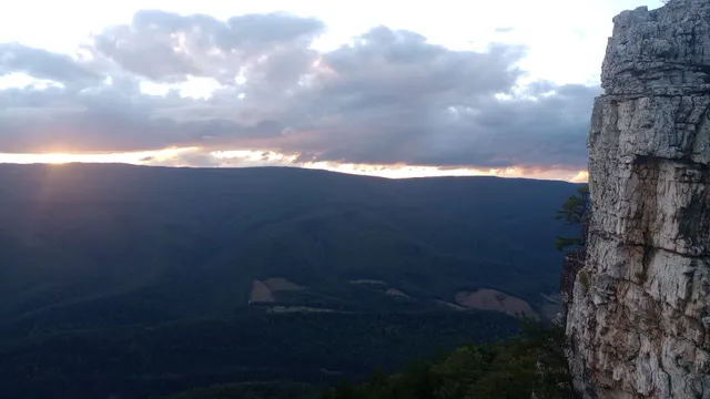 North Fork Mountain Trail