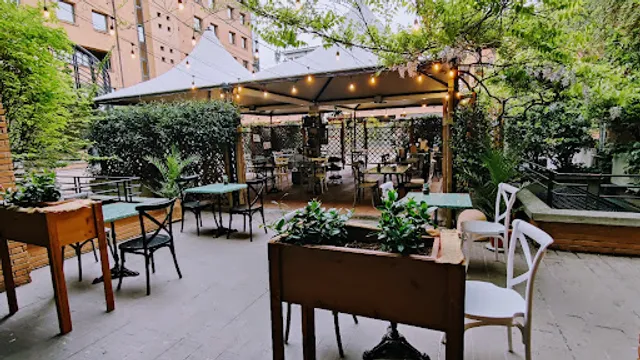 Tempi Moderni grill cafè - Fabbrica del gusto 1957