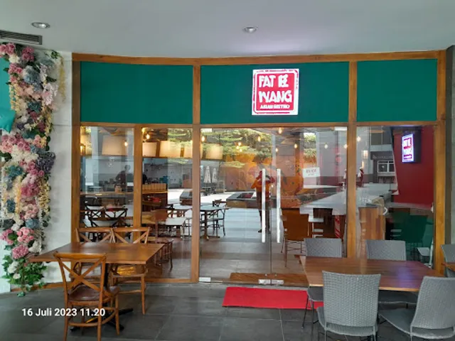 Fat Wang Asian Bistro 旺