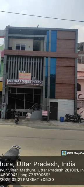 Abhiraj guest House