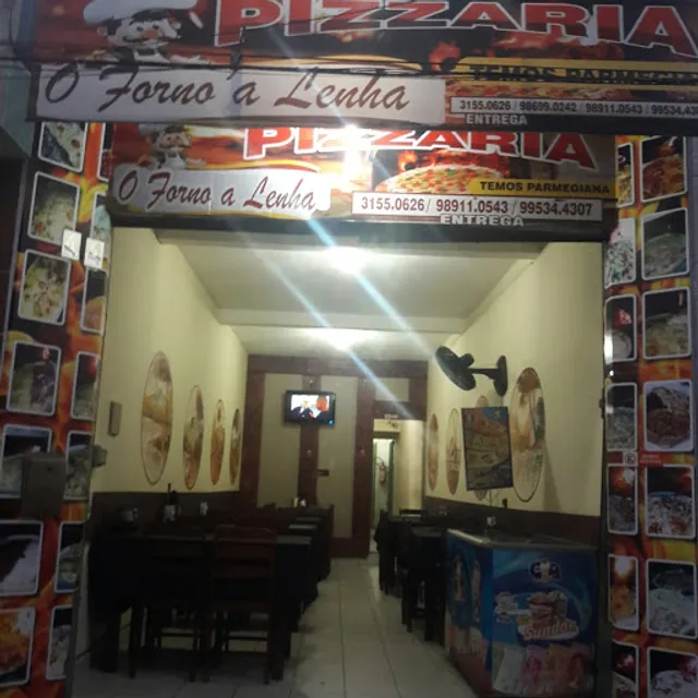 Pizzaria O Forno à Lenha