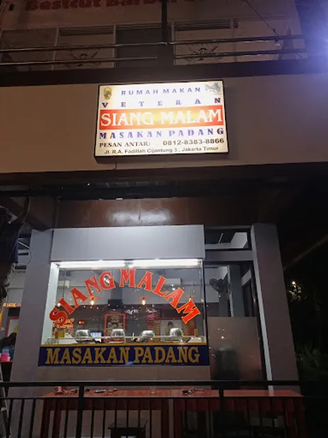 RM.Siang Malam Cijantung