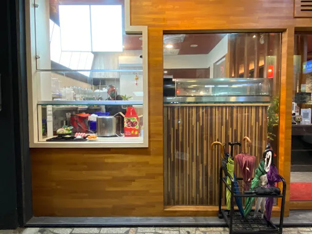 巴大爺鍋物（麻辣火鍋）