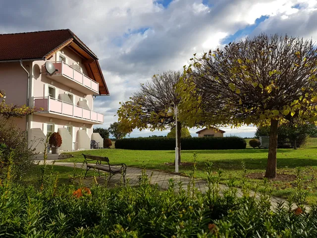 KEPPERHOF Hotel Garni