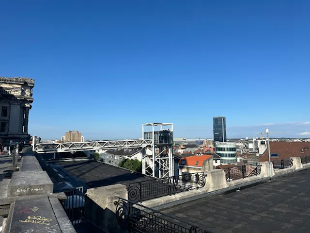 Tram Experience: gastronomic concept aboard a tram transformed into a restaurant