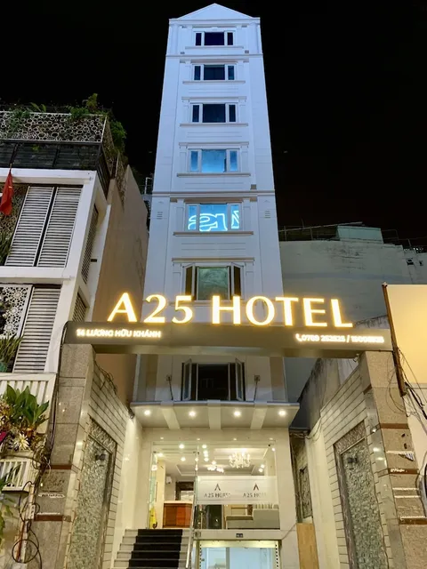 A25 Hotel - 14 Lương Hữu Khánh