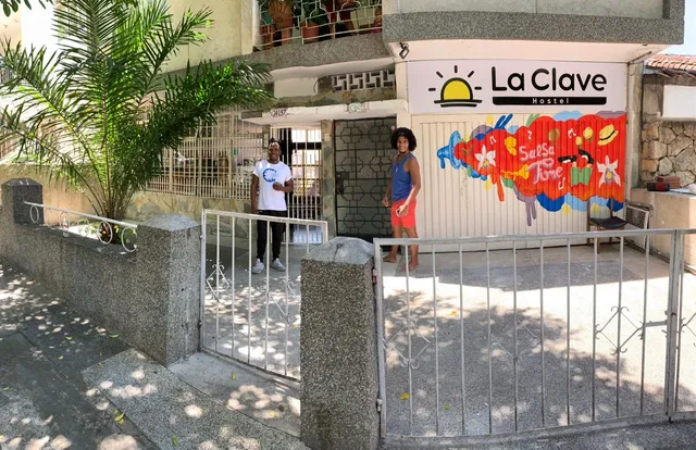 La Clave Hostel