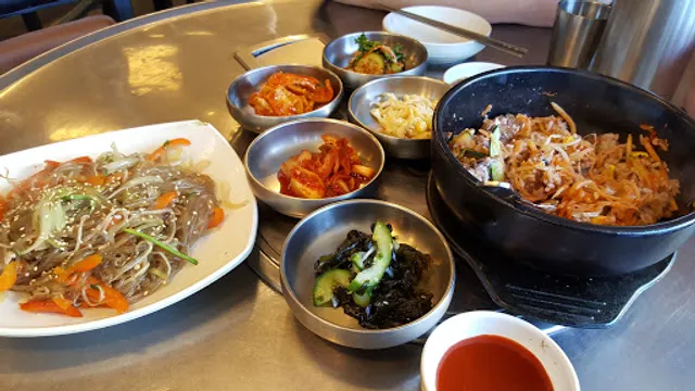 HANGANG by Mama Park Traditional Korean Cuisine