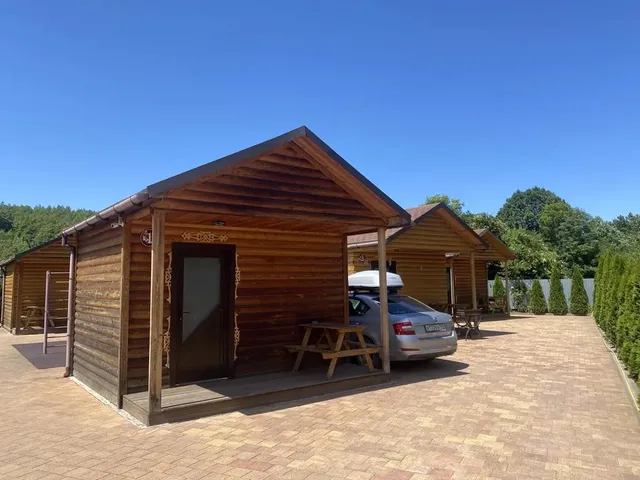 Guest House on Tsvetochnaya 8A