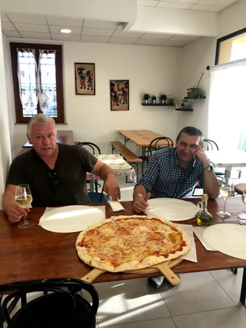 Pizzeria Comunque ci Sta