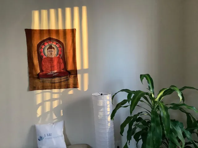 Boston Healing Center / Boston J. Liu Acupuncture & Herb