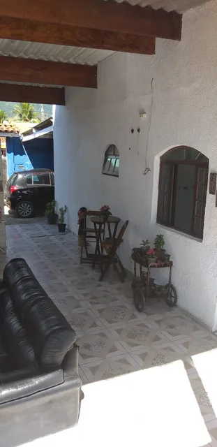 Alugo casa simples com piscina para fins de semana e feriados.
