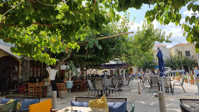 The Café in the Prefecture