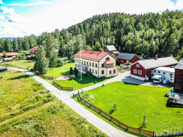 Lôkes Hälsingegård