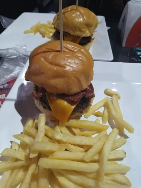 Centro de Distribuição Rocky Burger