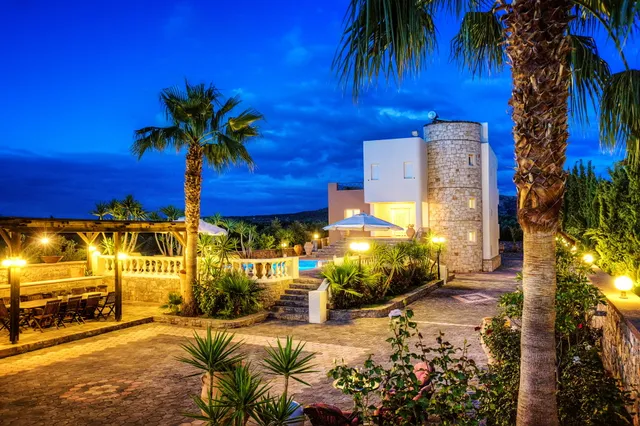Villa Dyonisos - Luxury Villas on Crete